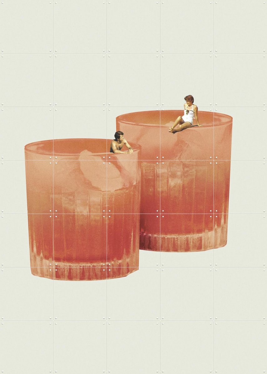 IXXI Holiday in a Glass IV, Maarten Léon - 100 x 140 cm - Gratis ophangtool - Grote wanddecoratie en posters - Speels, Vintage, Illustraties, Pop art