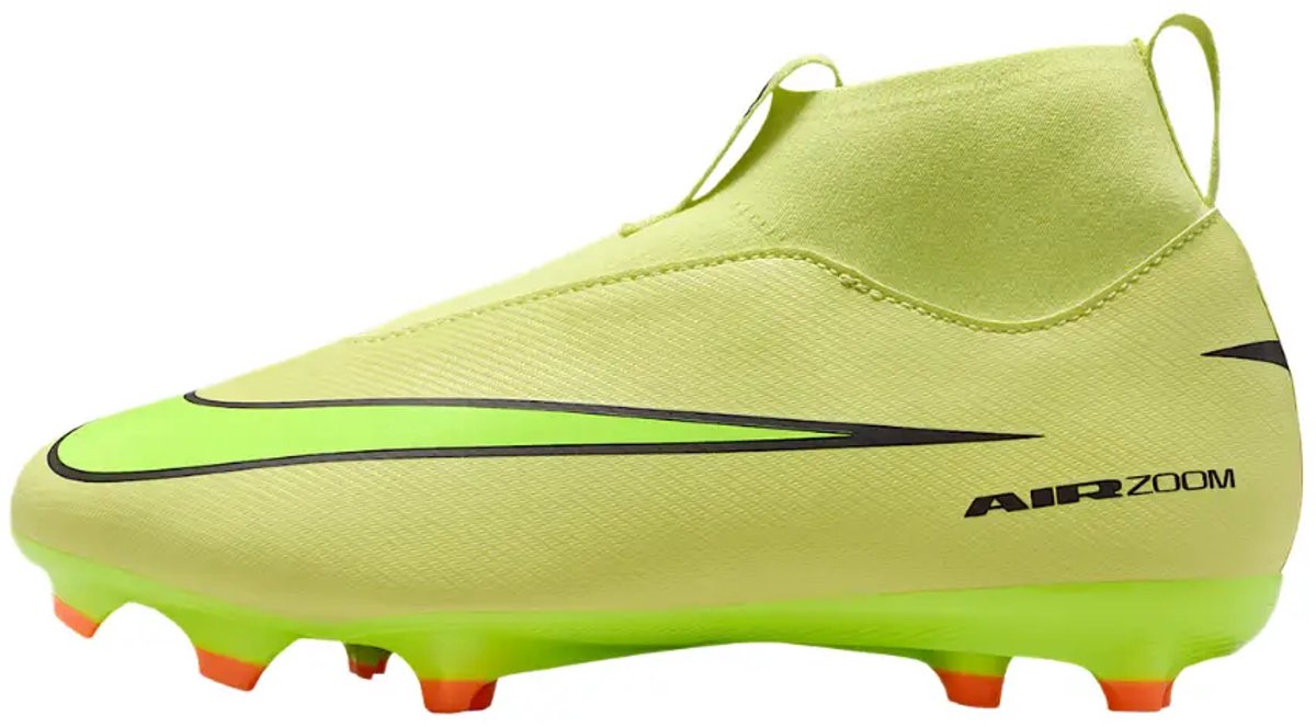 Nike jr. Mercurial Superfly 10 FG voetbalschoenen in groen met Air Zoom unit en oranje noppen voor kinderen.