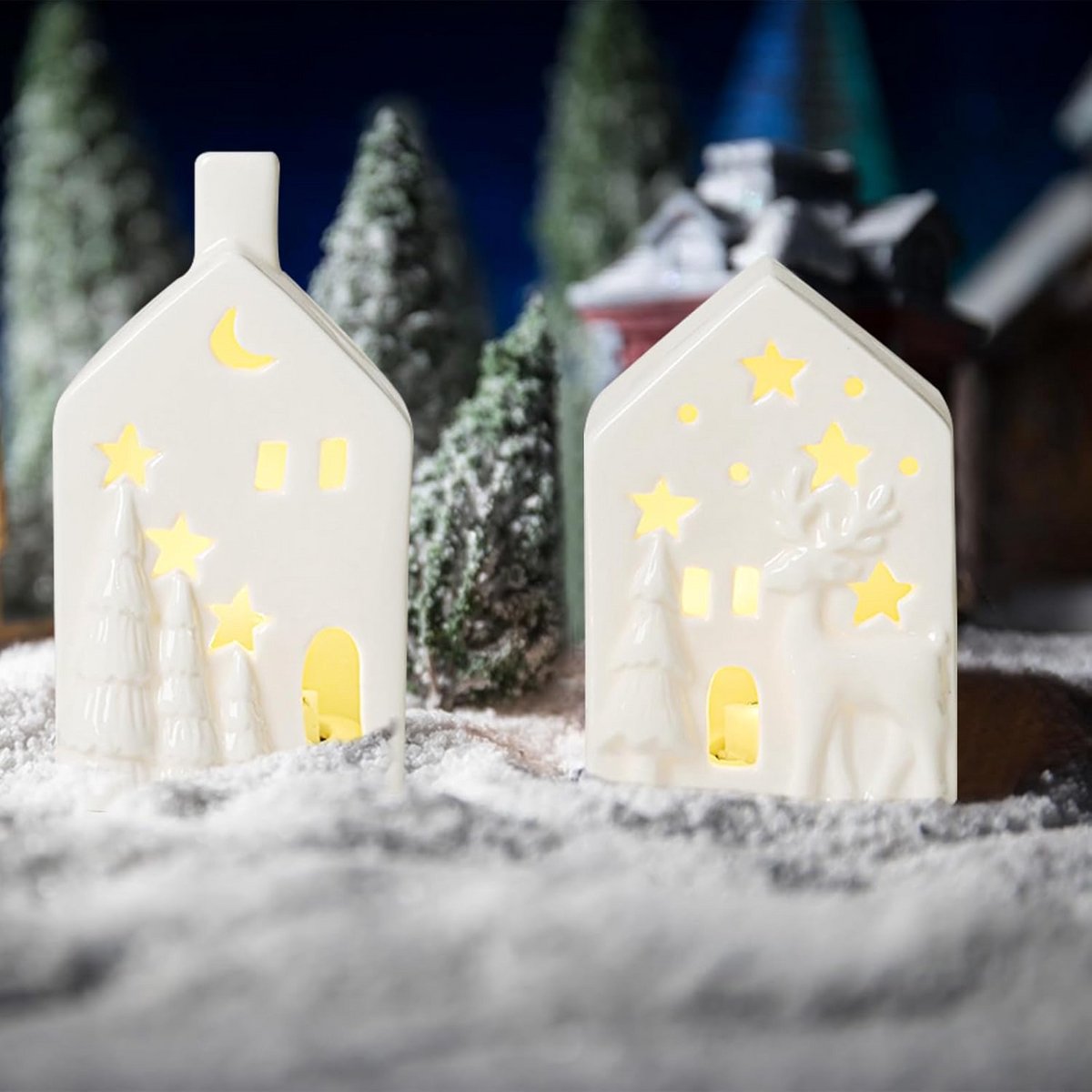 Verlichte Kerstboerderij Set van 2 Kerstdorp Huisjes met Mini Boompjes – foto 4