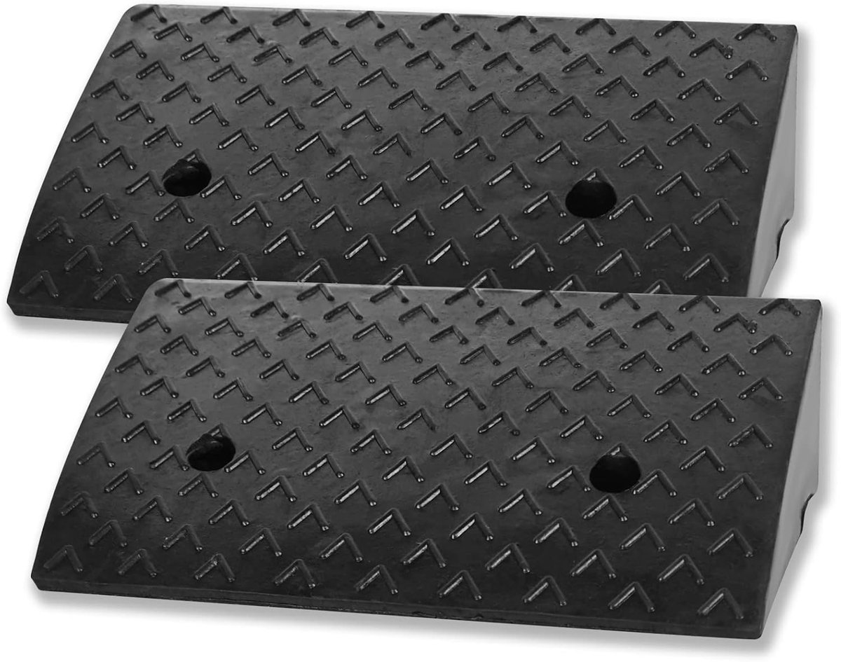 Oprijplaten Set - Stoeprand Hellingen - Drempels Overbruggen - Ingebouwde Bevestigingsgaten - 46x30x11 cm - Zwart