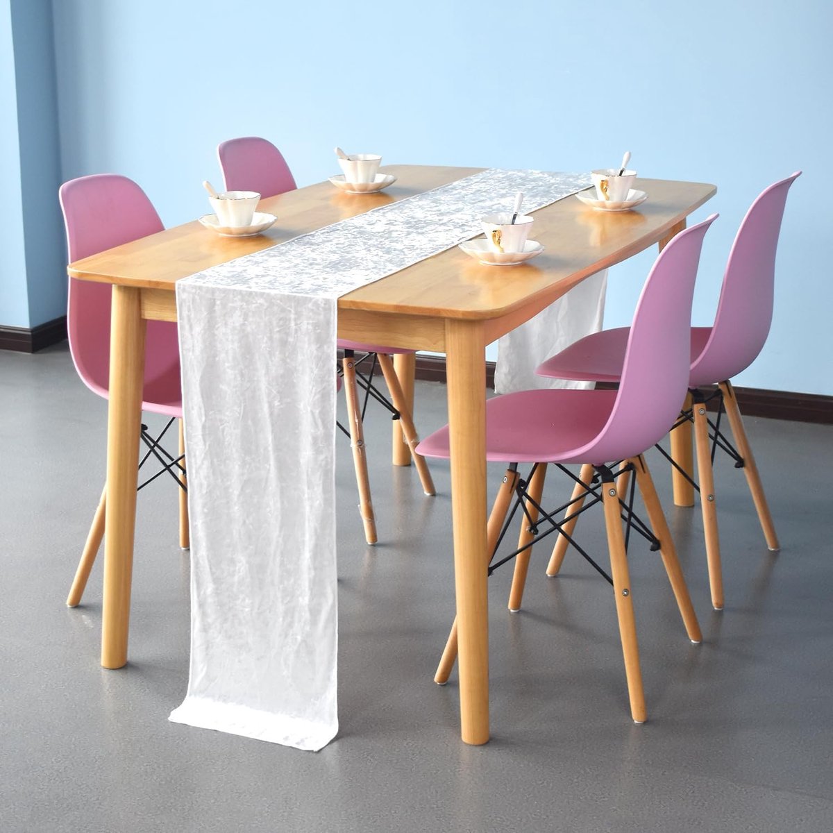 Zachte Crushed Velvet Tafelloper 33 x 274 cm - Ideaal voor Bruiloften, Feestjes en Diner