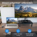 Een zilverkleurige USB-C hub met een USB-A poort, een HDMI poort en een USB-C PD poort, met aangesloten USB-A, HDMI en USB-C kabels.
