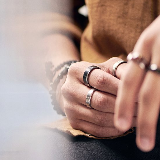 Bague Aesop Kash en titane argenté