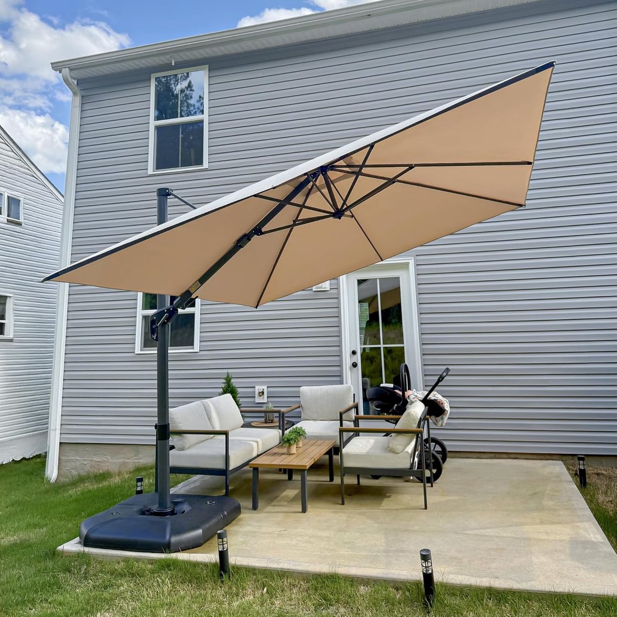 Zweefparasol 300x300 cm - Draaibare Parasol 360° met Voetpedaal & Kantelfunctie - Grote Aluminium Tuinparasol UV-bescherming & Waterafstotend - Beige - Laura