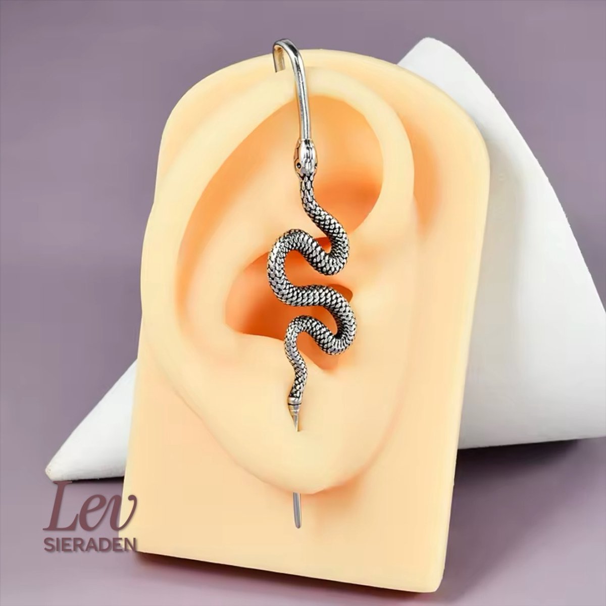 Lev Sieraden - Ear crawler - Snake - Oorklimmers - Slang - Zilver kleurig - Chirurgisch staal