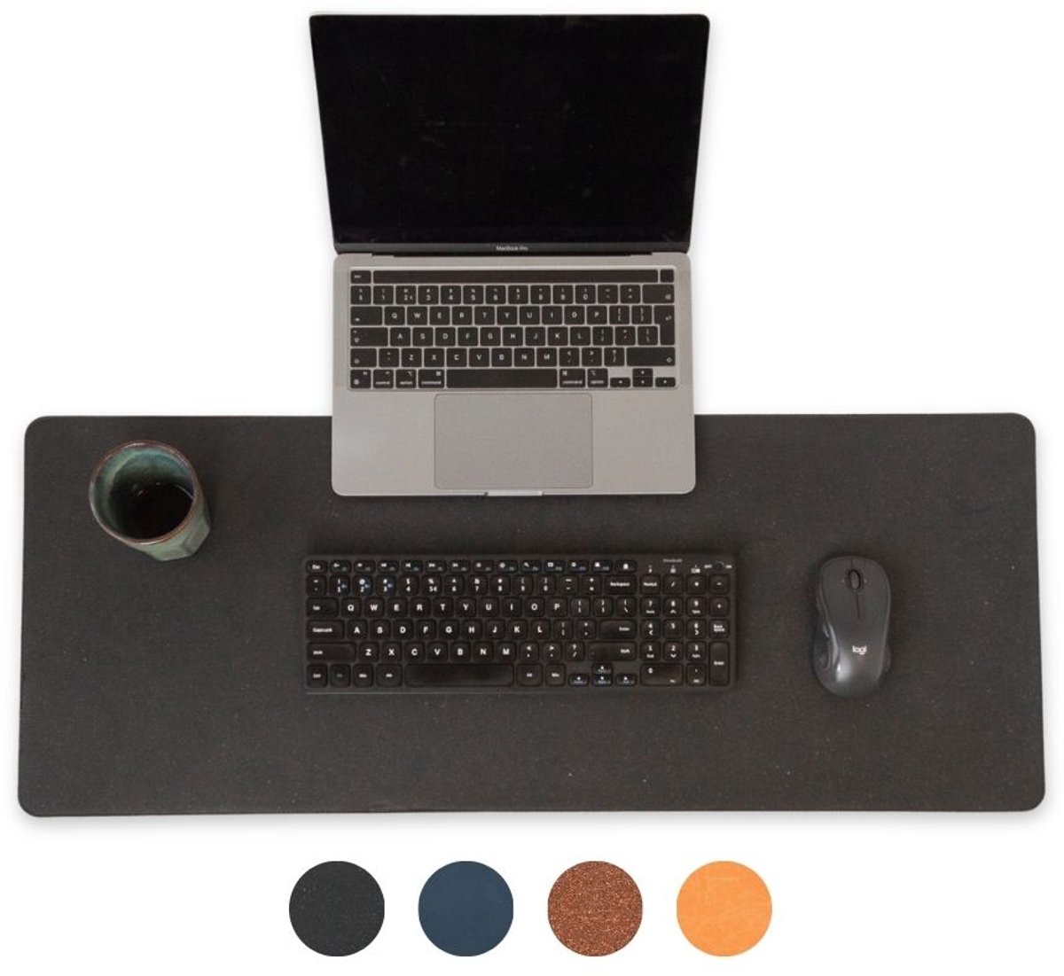 Bureau onderlegger - 85 x 34 cm - Leer - Zwart Spikkel - Bureaumat - Muismat XXL - Antislip - Waterafstotend - Ray | Made out of