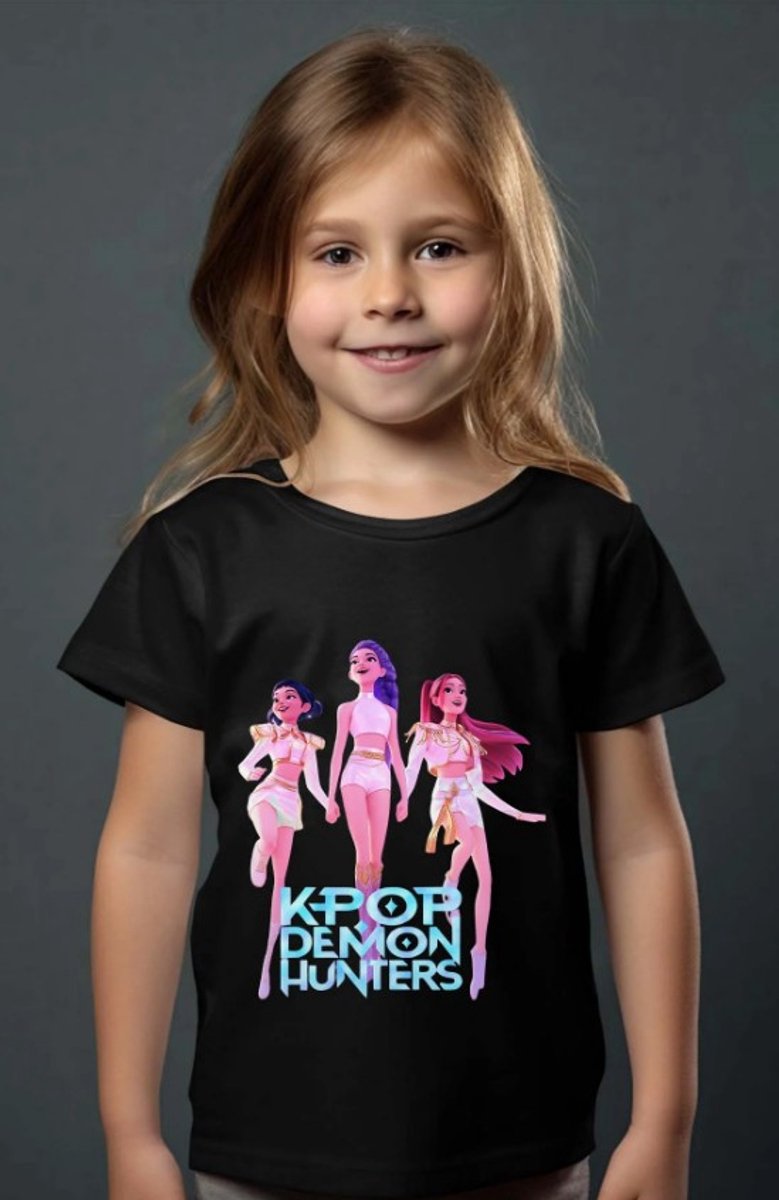 K-Pop Demon Hunters - T-shirt - KPop - Zwart. Maat 140 cm - 10 jaar.