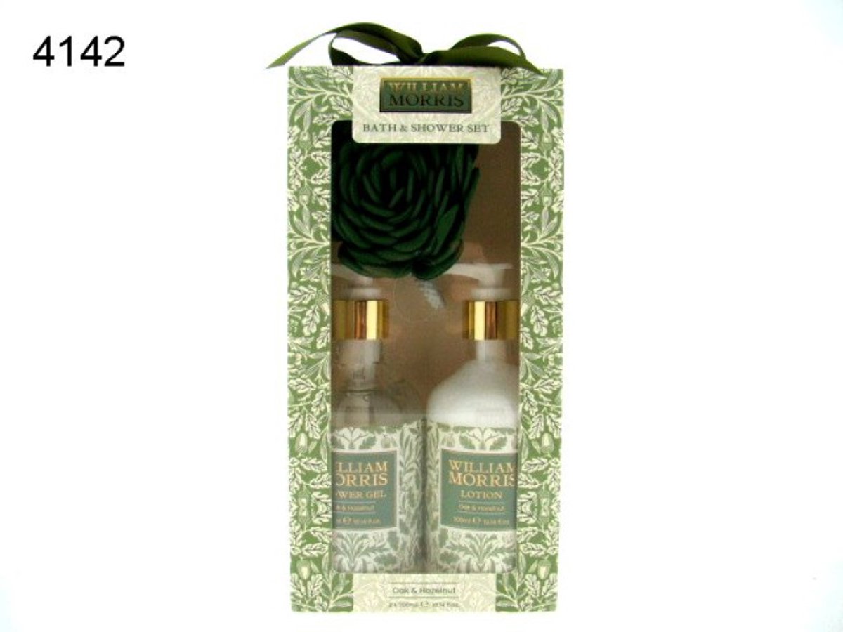 Lesser & Pavey Cadeauset Oak & Hazelnut – Douchegel, Bodylotion & Body Puff 3-delig
