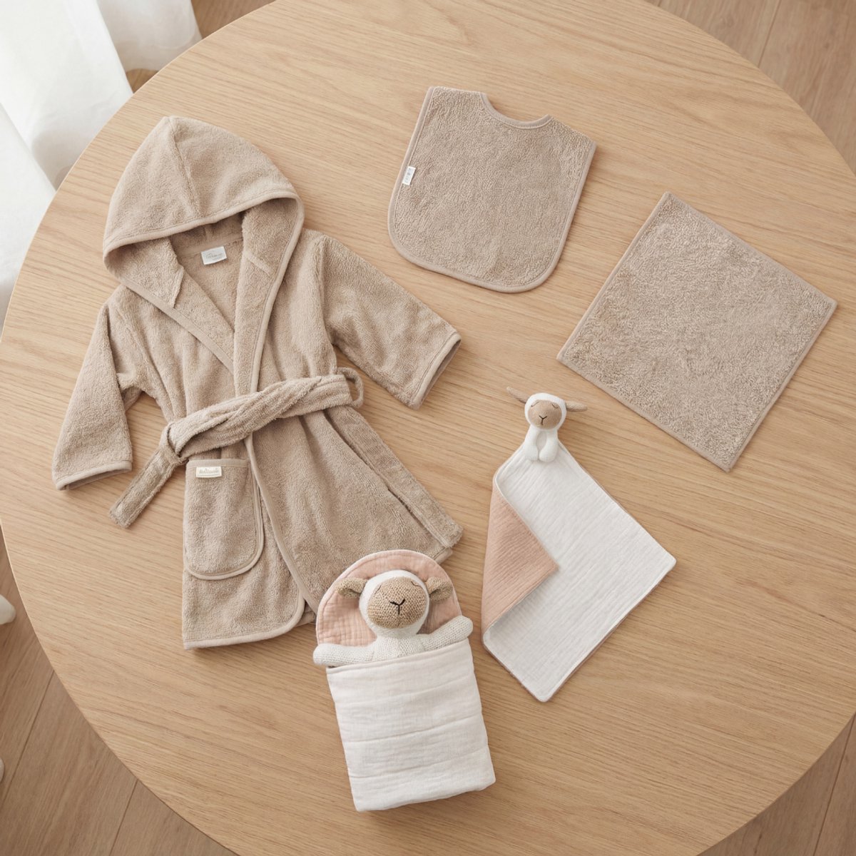Funnies Kraamcadeau L Luna - Luxe Kraammand Baby - Complete Kraamcadeau Geschenkset - Unisex Geboortemand voor Jongen & Meisje - Neutrale Baby Giftbox – foto 2