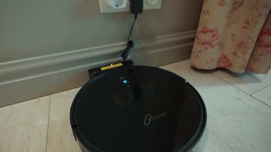 Tjilla C100 Robotstofzuiger met dweilfunctie - Nederlands product - Anti-klit borstel - Met laadstation - V-Slam navigatie - Proefperiode 30 dagen - Huisdieren - Dweilrobot - Bediening met App - Met afstandsbediening - 10.000pa