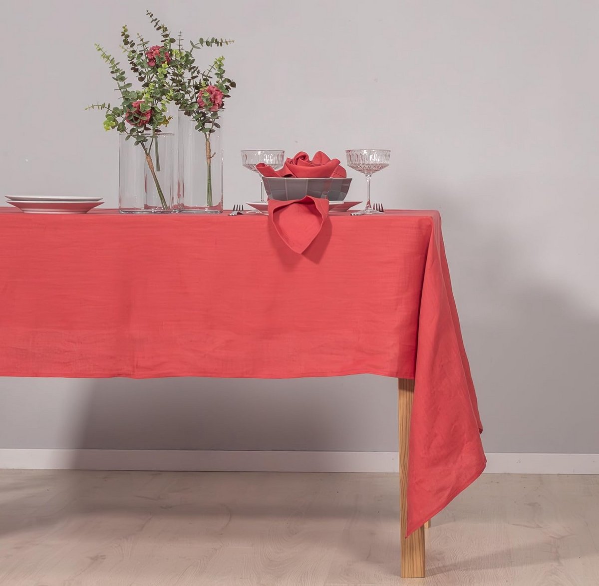 100% Linnen Tafelkleed voor Keuken en Eettafel - Duurzaam en Elegant