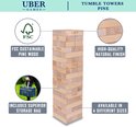 Houten stapeltoren met 'UBER GAMES' logo's. Informatie over FSC-hout, natuurlijke afwerking en draagtas.