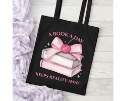 A Book A Day Totebag zwart - Canvastas bedrukt met pastelkleurige boeken, versierd met een grote roze strik en een kers | Duurzame en Stijlvolle Tas voor Dagelijks Gebruik