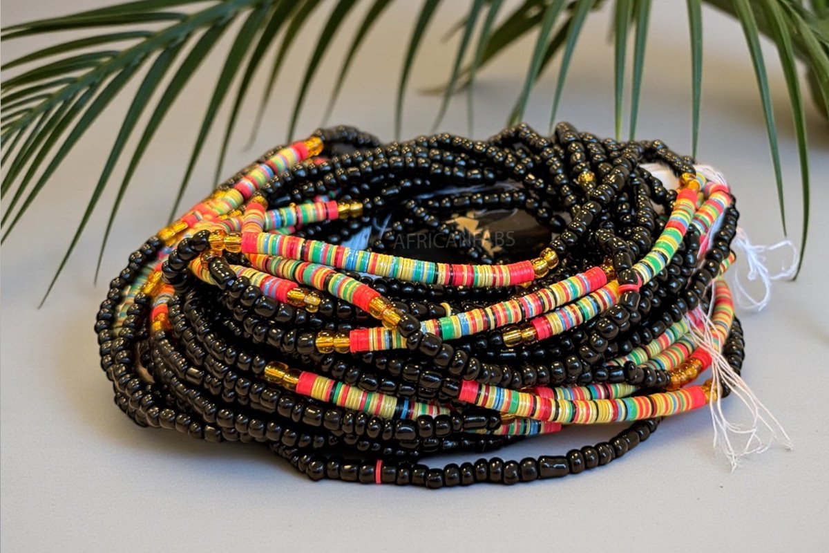 AfricanFabs® Waist Beads / Afrikaanse Heupketting - Ovie - Zwart mix (Traditioneel niet-elastisch koord) - Buikketting - Taille ketting