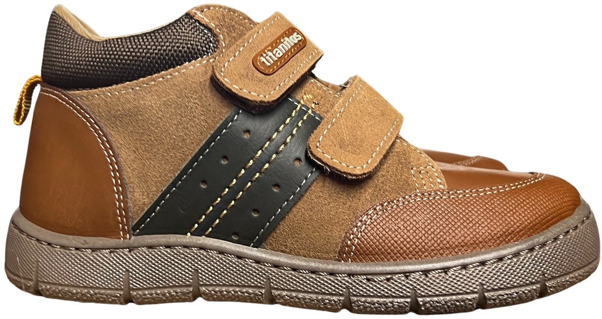 Baby sneakers Titanitos Narciso