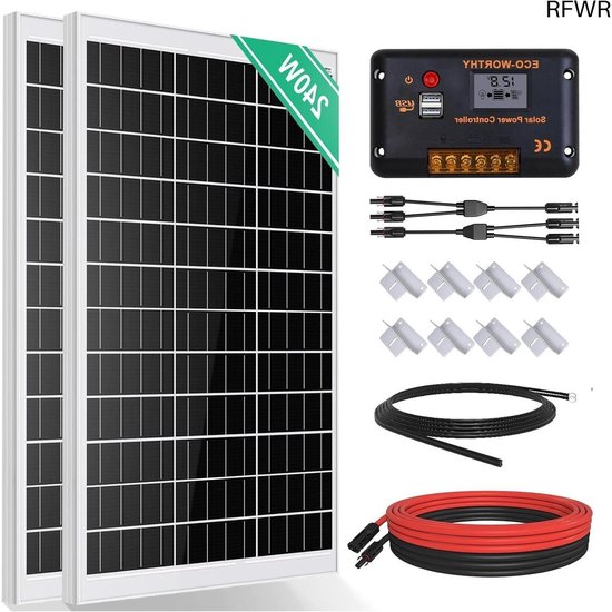 Twee zonnepanelen, een zonne-laadregelaar en diverse accessoires zoals kabels en montagebeugels.
