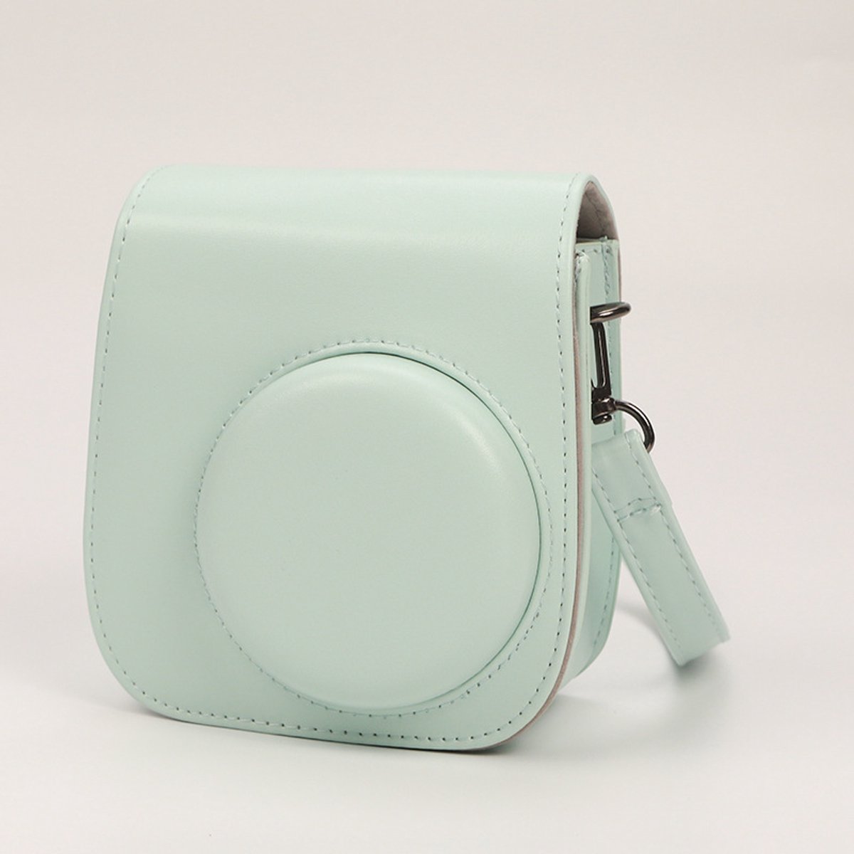 geschikt voor de Fujifilm Instax Mini 12, met verstelbare schouderriem, groen.
