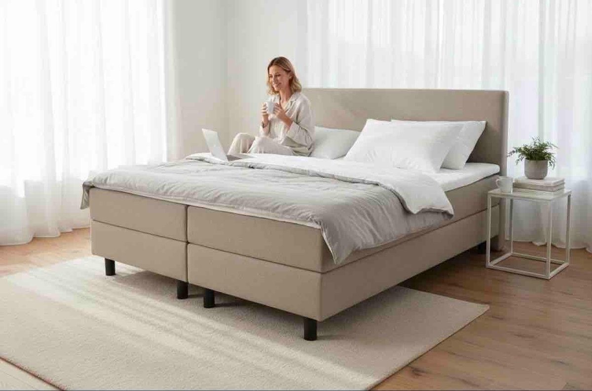 Boxspring Ayla Royal - 180x210 Compleet - Beige Glad - Ayla Matrassen - 2 persoons