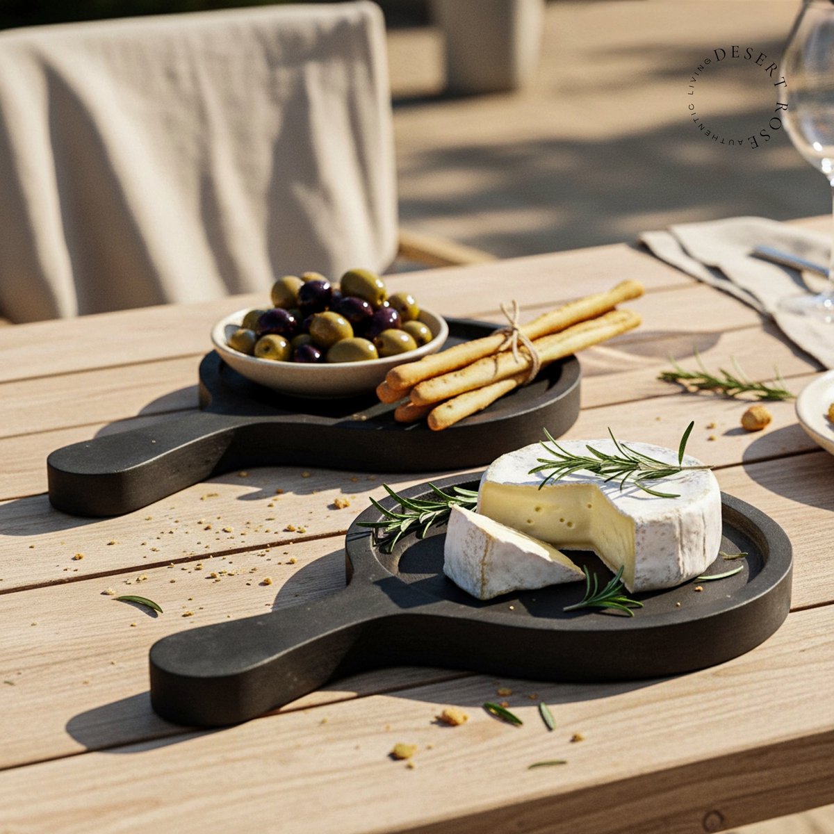 Tapasplankjes hout set van 2 29x18x3cm - Houten onderzetter met handvat - Decoratief plateau - Serveerplankjes voor Snacks, Kaas & Borrelhapjes