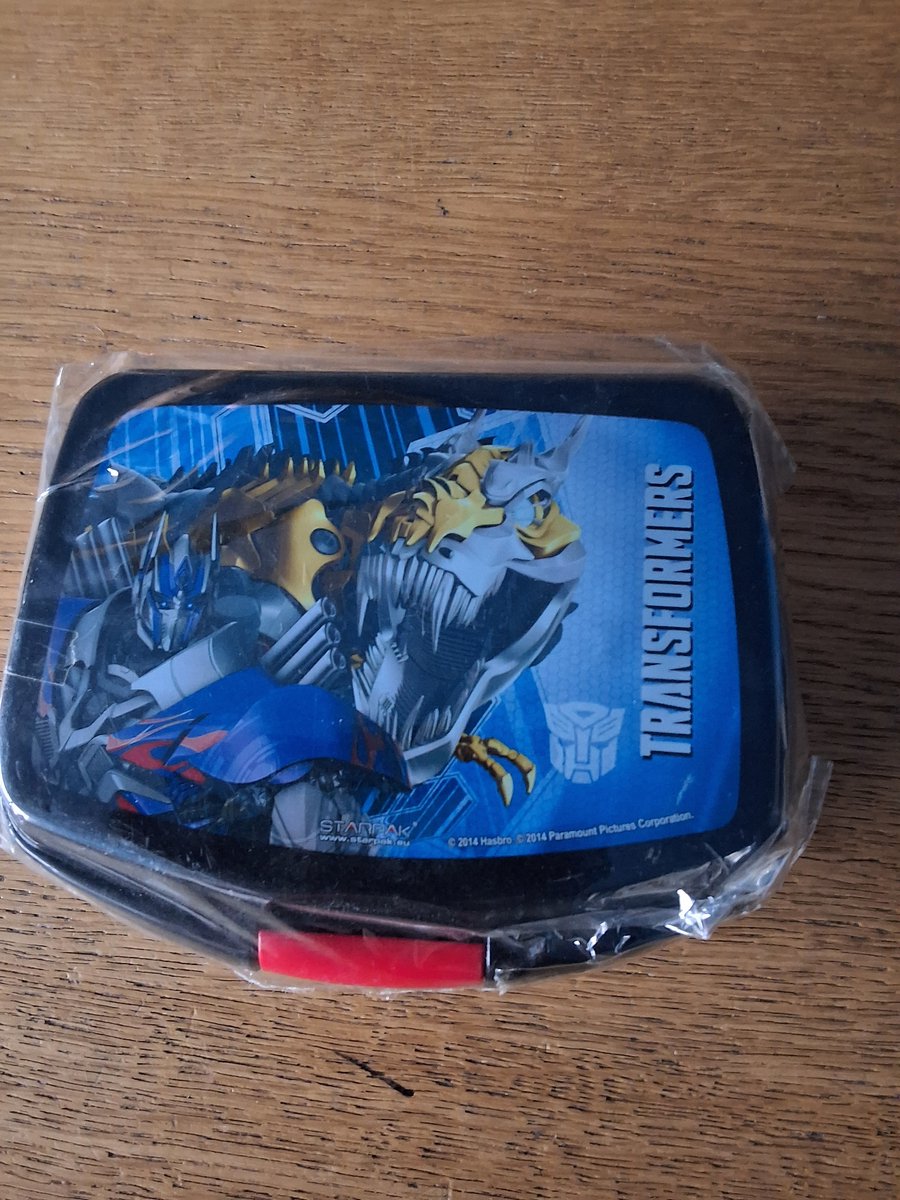 Transformers brooddoos 16x12x6cm