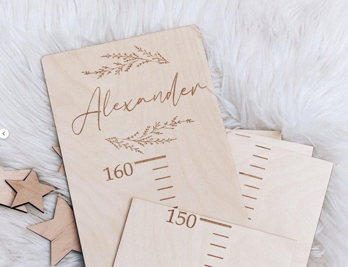 Houten groeimeter met naam, gepersonaliseerde lengtemeter, meetlat voor kinderen met naam van hout voor de kinderkamer, op maat gemaakte hoogtemeting/groeimeter / gepersonaliseerde groeimeter