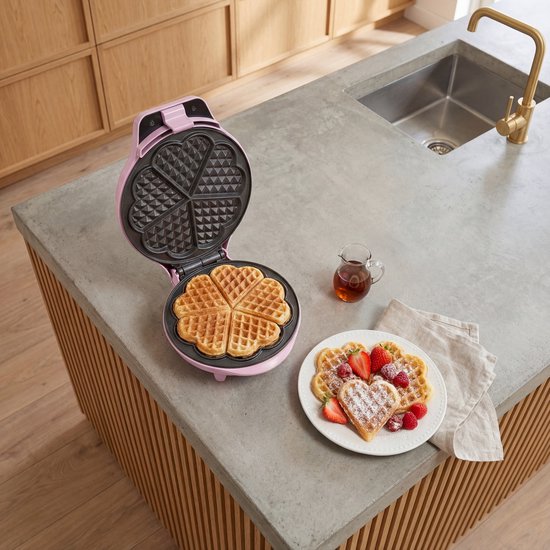 Bestron Wafelijzer - ASW217 - 700W - 5 hartvormige wafels - Anti aanbaklaag - Roze - 5 jaar garantie