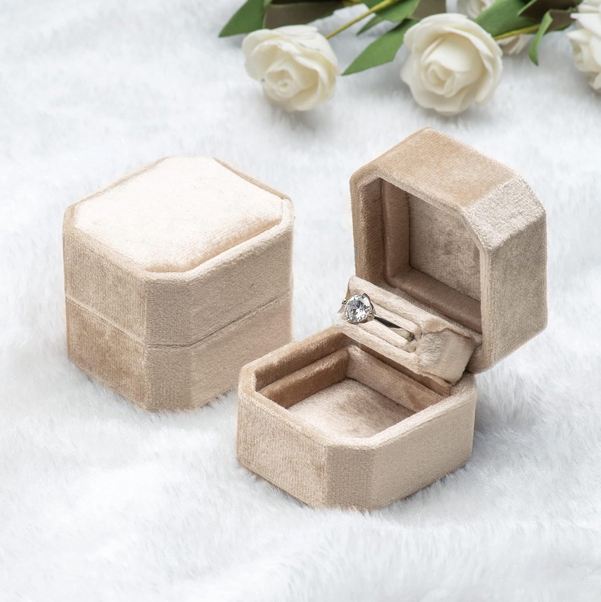 Fluwelen enkele ringdoos voor verlovingsring