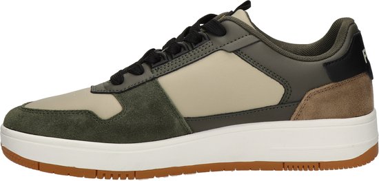 Groene PME Legend sneaker met beige, bruine en zwarte accenten en witte zool.