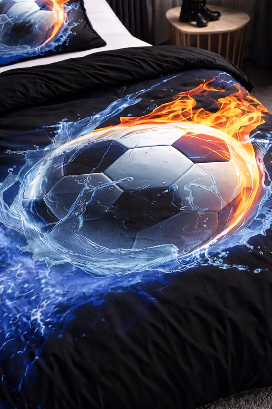 Eenpersoons Dekbedovertrek 140 x 200 - Voetbal - Vuur - Mooie Kwaliteit - Jongen - Jongenskamer - Kind - Tiener - Volwassene van Merkloos — afbeelding 2
