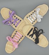 Veters leren strikken - ik leer veters strikken - houten schoen om in te kleuren - veter kleur wit en roze - Sintcadeau - Sinterklaas - Kerstcadeau kind - feestdagen cadeau