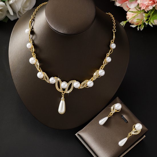 Sieradenset/Vintage legering sieradenset / ketting en oorbellen set 80802402 Goud