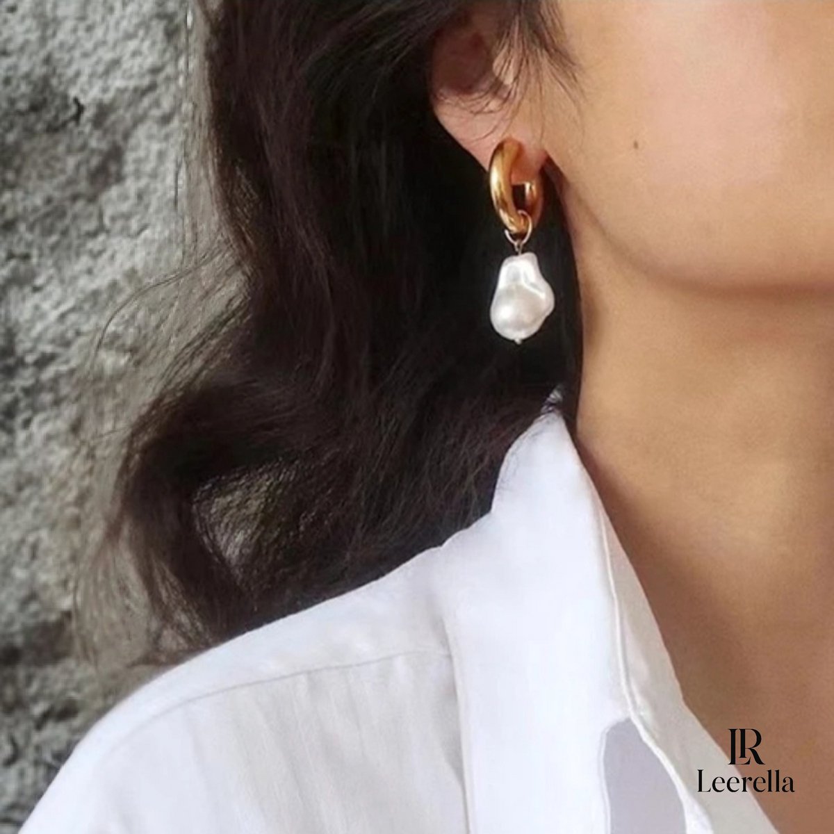 Leerella Goudkleurige Oorbellen met Baroque Parel – Hoop Oorbellen RVS met Hangende Irrégulière Parel – Elegante Drop Hoop Earrings voor Dagelijks & Feestelijk Gebruik