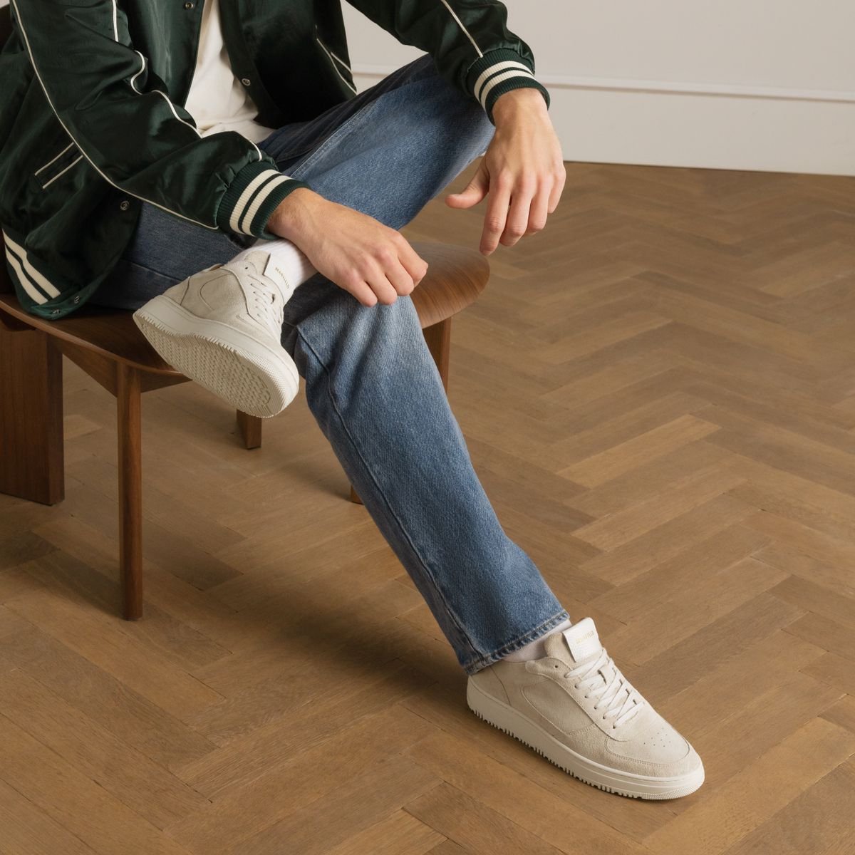 Manfield - Heren - Licht grijze suède sneakers - Maat 47