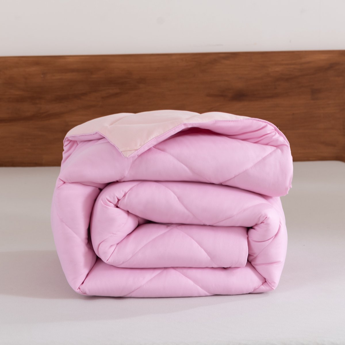 Snoozella ComfyBed Duo 240x200 - Bloesom Roze - Dekbed zonder overtrek - Wasbaar hoesloos dekbed - 30 nachten proefslapen - All season winterdekbed & zomerdekbed