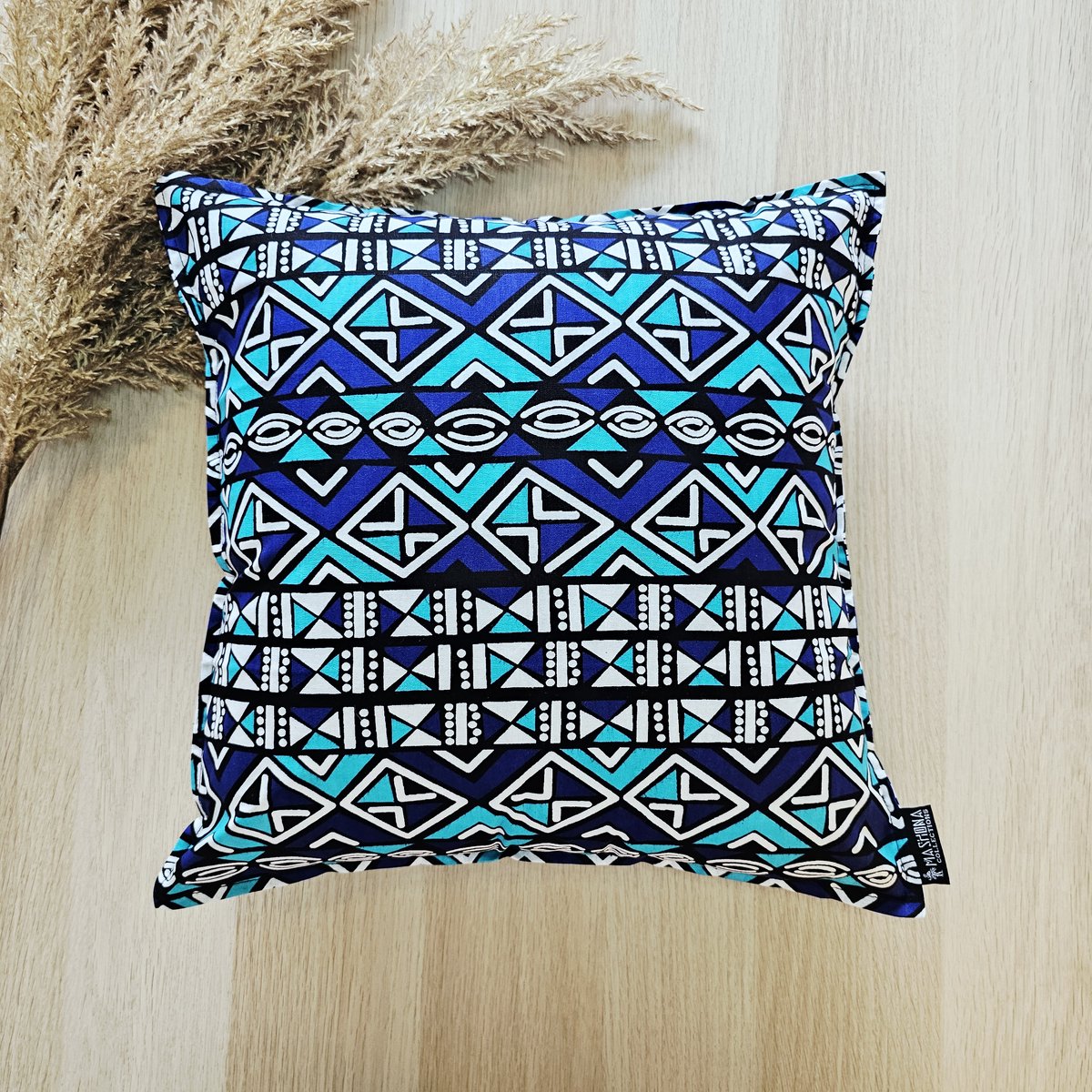 Mashona Collections Set van 4 Decoratieve Kussenhoesen | 40x40cm | African Print Inspired Print Cushion Cover BLUE BOGOLAN