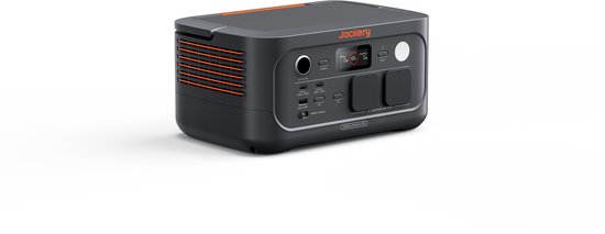 Jackery Explorer 500 powerstation met oranje accenten, schaduw en schuine weergave.