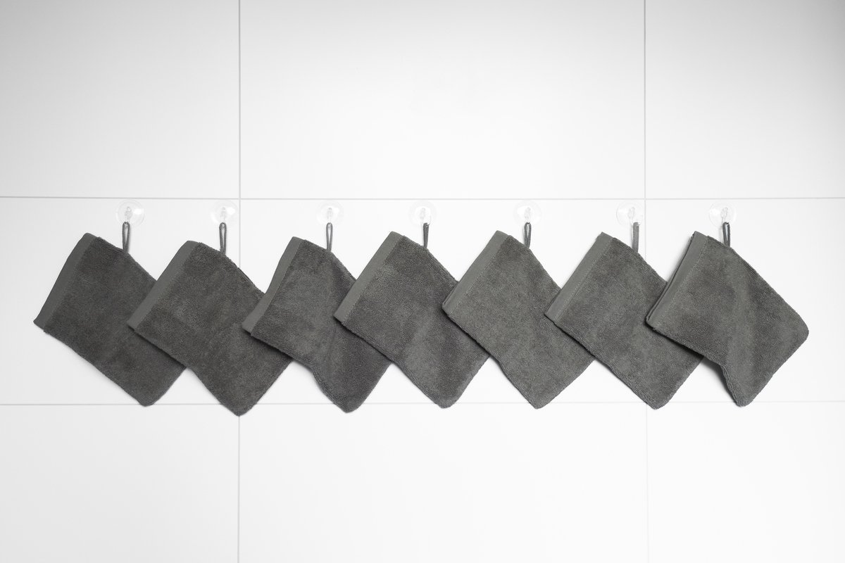 RELAKZ - Oil Green - Washandjes - Set 7 Stuks - 100% Katoen - 550 GSM - Zacht en Hoog Absorberend