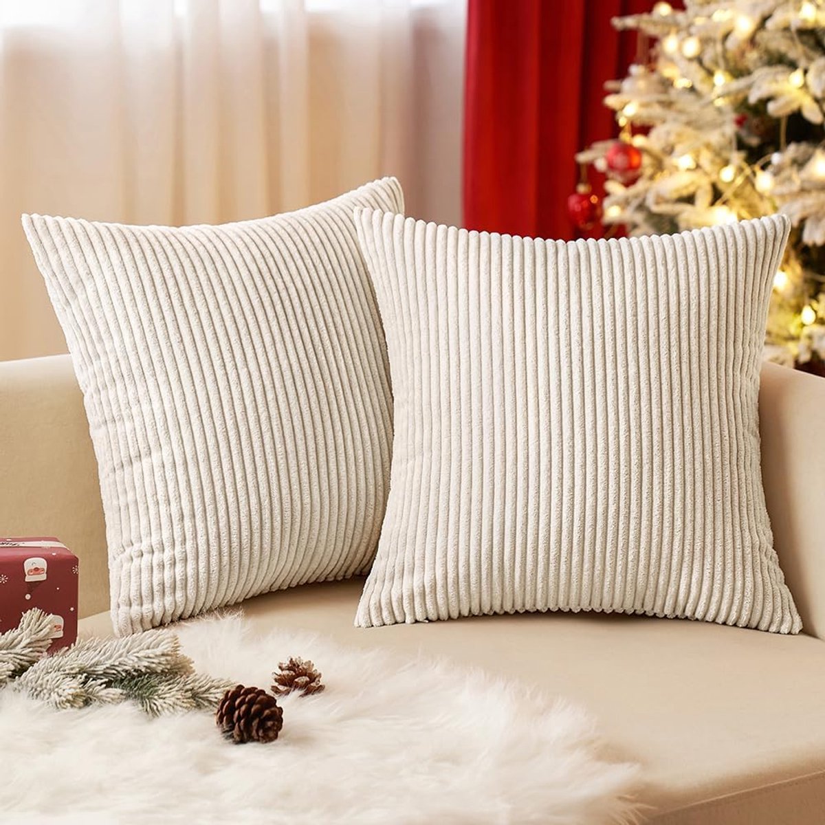 Famanu Kussenhoezen - corduroy - vierkante sierkussenhoezen - gestreept - zacht - voor thuis op de bank of in de slaapkamer - decoratief - 40 x 40 cm - set van 2 - beige