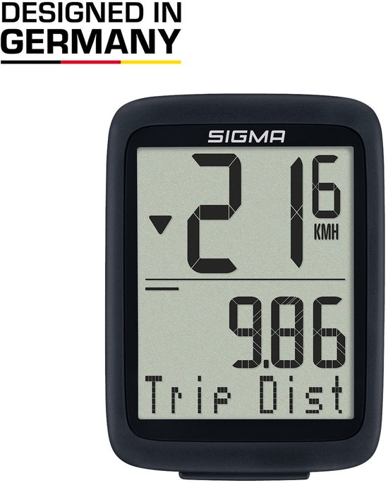 Zwarte Sigma fietscomputer met een scherm dat '21.6 KMH' en '9.86 Trip Dist' toont. 'DESIGNED IN GERMANY' staat bovenaan.