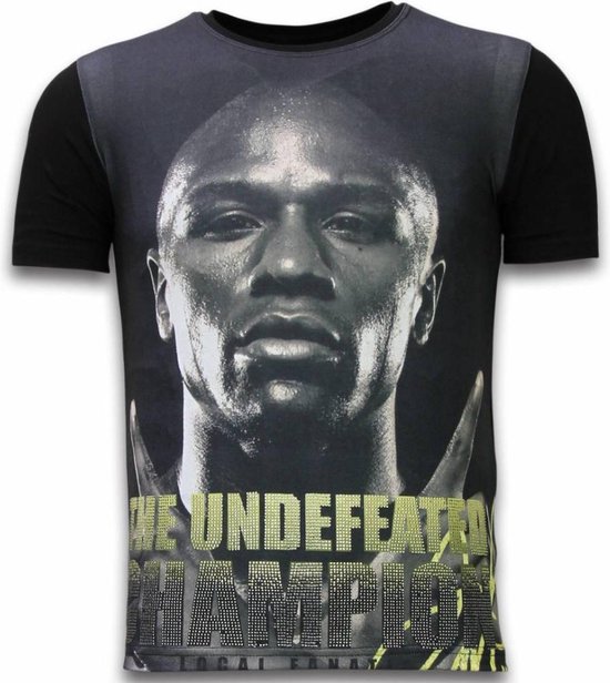 Foto: The undefeated champion digital rhinestone t shirt zwart