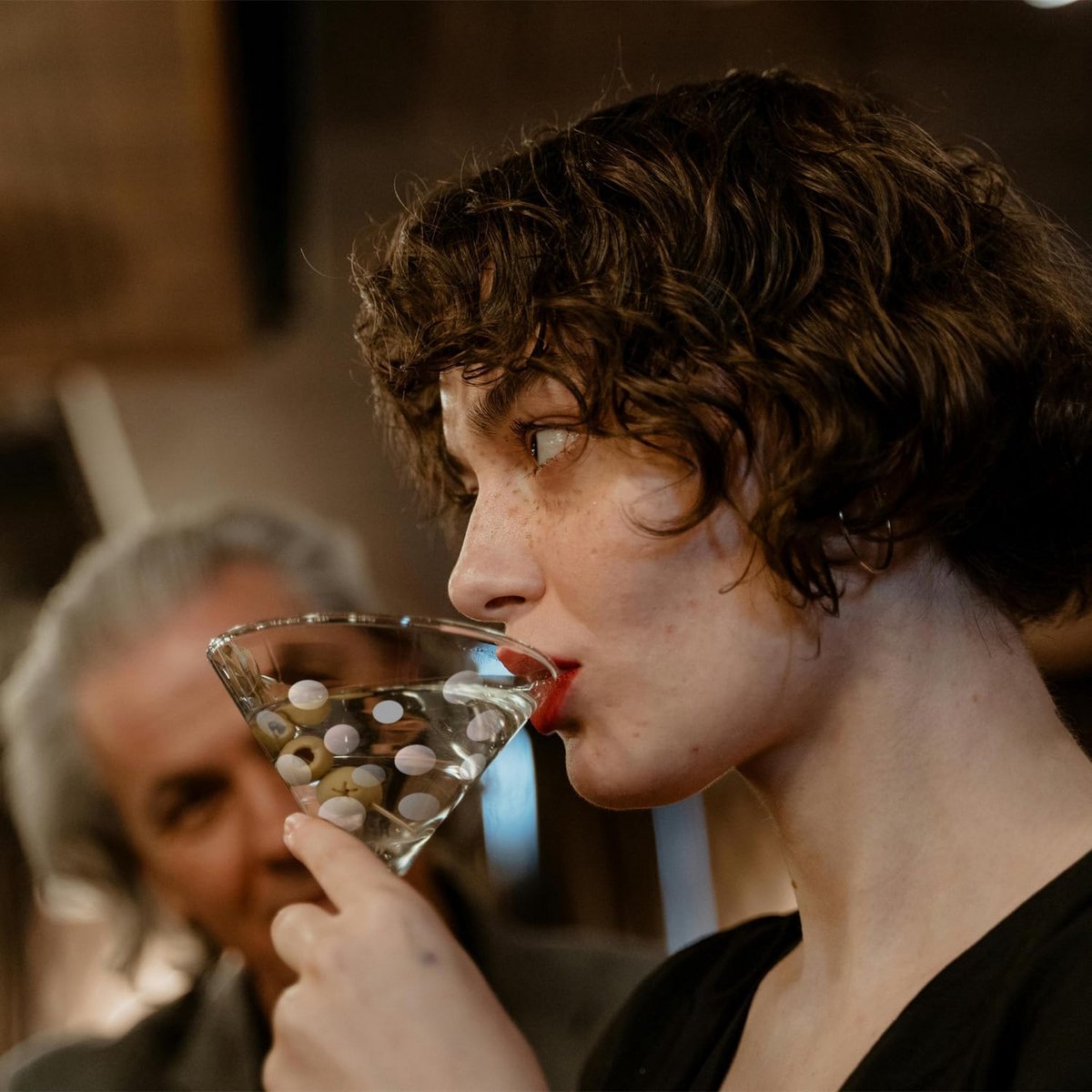 Set van 4 Luxe Handgeblazen Kristallen Cocktailglazen voor Martini en Mixdrankjes — cadeau in Kookcadeaus - foto 2