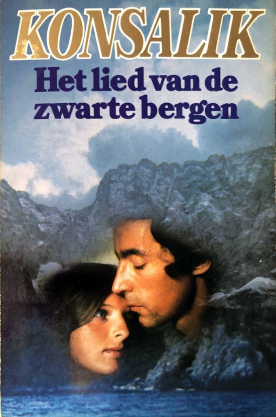 Boekomslag: "Het lied van de zwarte bergen" met een stel en bergen.