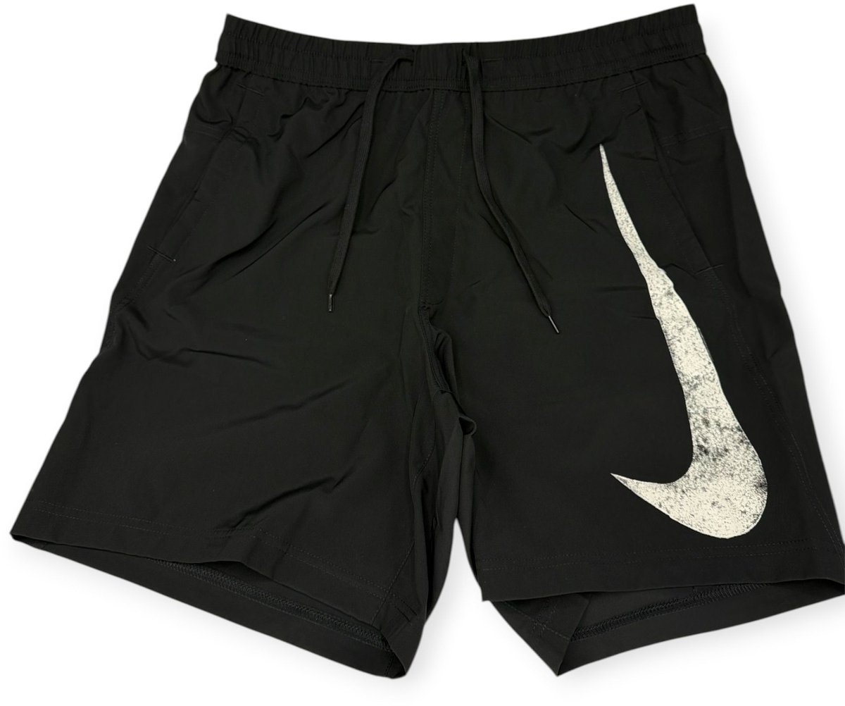 Nike Form Swoosh Heren Dri-Fit Short Zwart