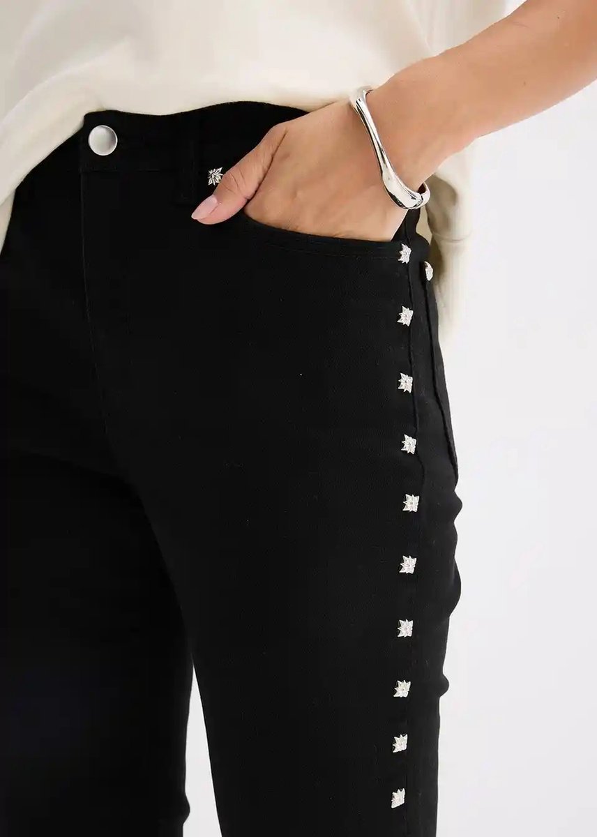 Jeans | Sierlijke studs | High waist | Zwart | Maat 36