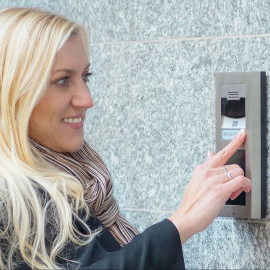 DEURINTERCOM - 1 druktoets / button - camera - met infopanel en lichtnetadapter - deuropener-relais - inbouw - VoIP/IP/SIP - 2N Helios IP Verso - uitbreidbaar - video parlofoon — afbeelding 5