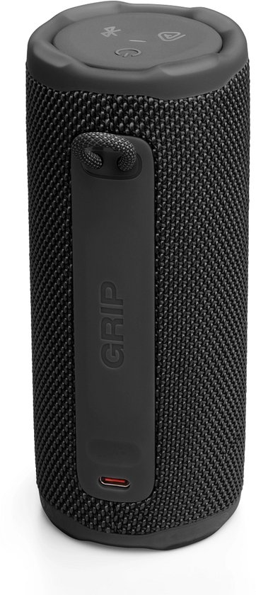 Zwarte JBL draagbare speaker met een grijze bovenkant met knoppen en een zwarte 'GRIP' band.