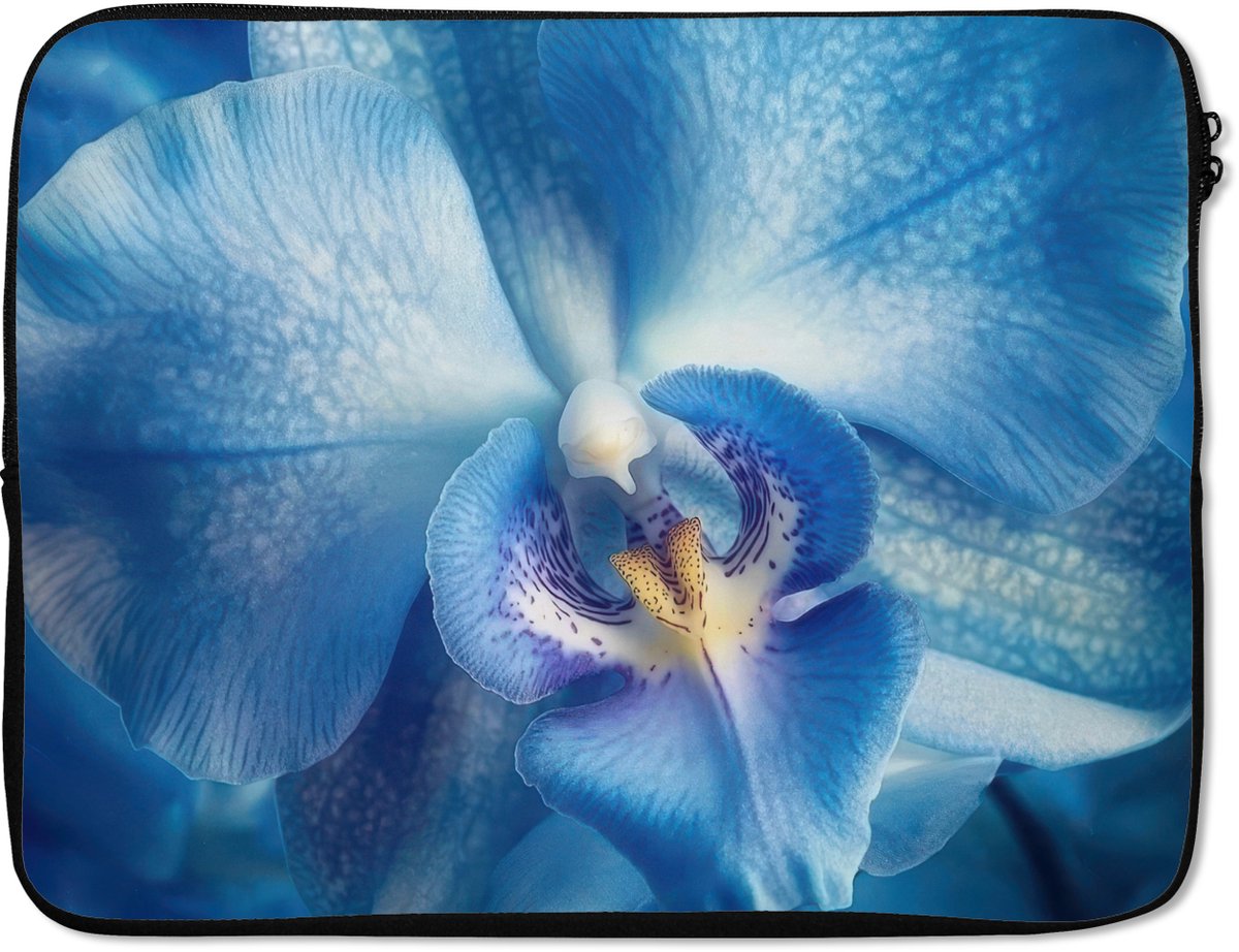 Laptophoes 17 inch - Blauw - Orchidee - Elegeant - Laptop sleeve - Binnenmaat 41x28 cm - Zwarte achterkant