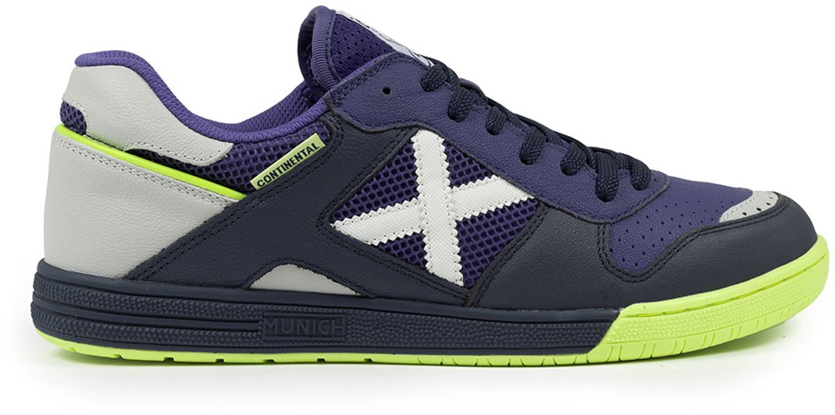 Munich Continental 966 zaalvoetbalschoenen in blauw, EU 45, met klassiek ontwerp en duurzame zool.