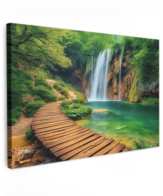 Tuinschilderij voor buiten 120x80 cm - Tuindecoratie Waterval - Jungle - Pad - Groen - Natuur - Water - Tuinposter op canvas - Tuin muurdecoratie - Buitenschilderij decoratie - Schutting wanddecoratie - Buitencanvas