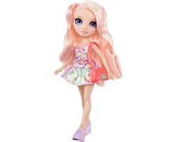 foto van Rainbow High My Fashion Style-modepoppen - Bella